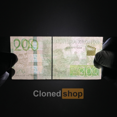 200 SEK front